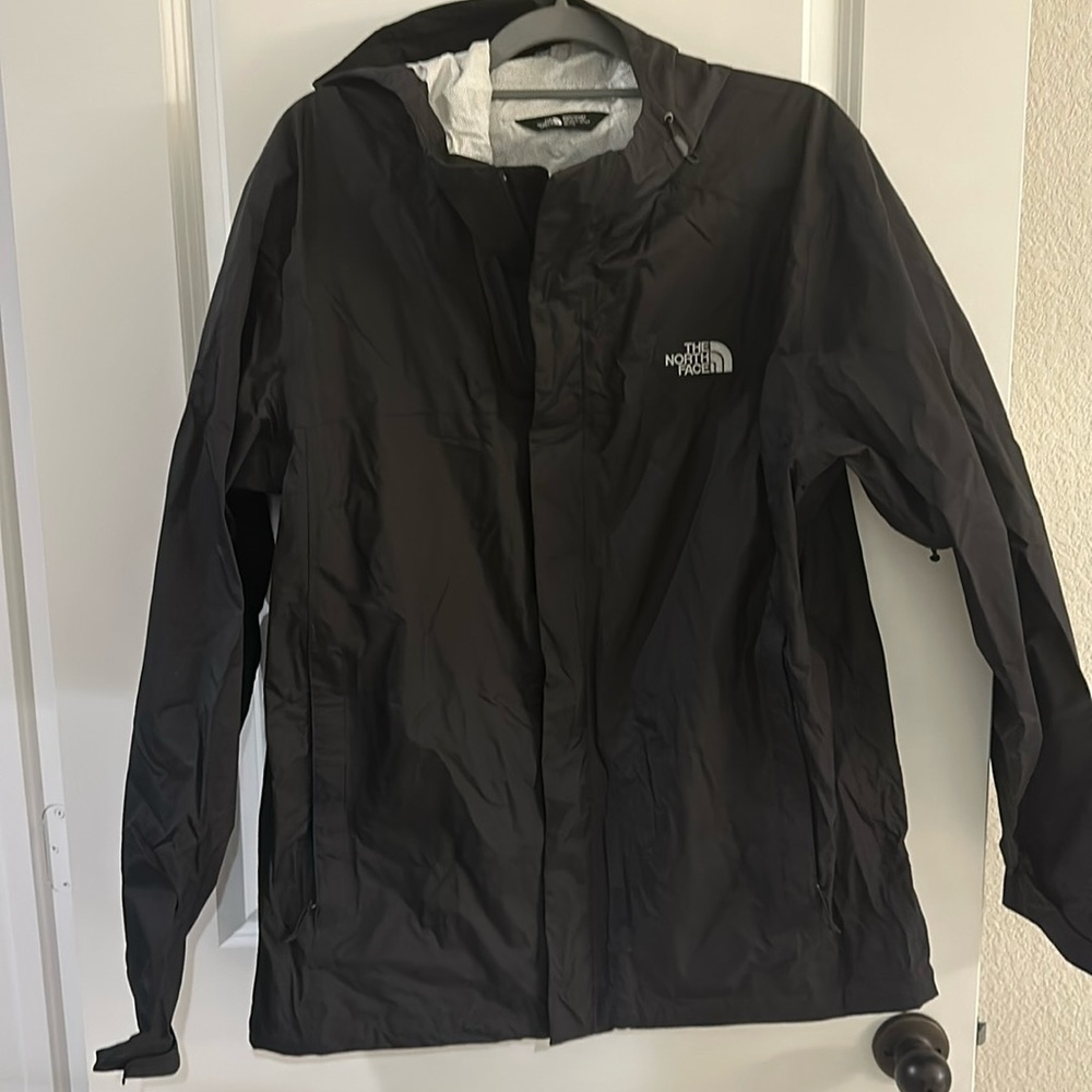 Men’s North Face, XL  jacket with hood